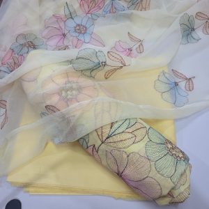 Bareeze 3 piece lawn suit