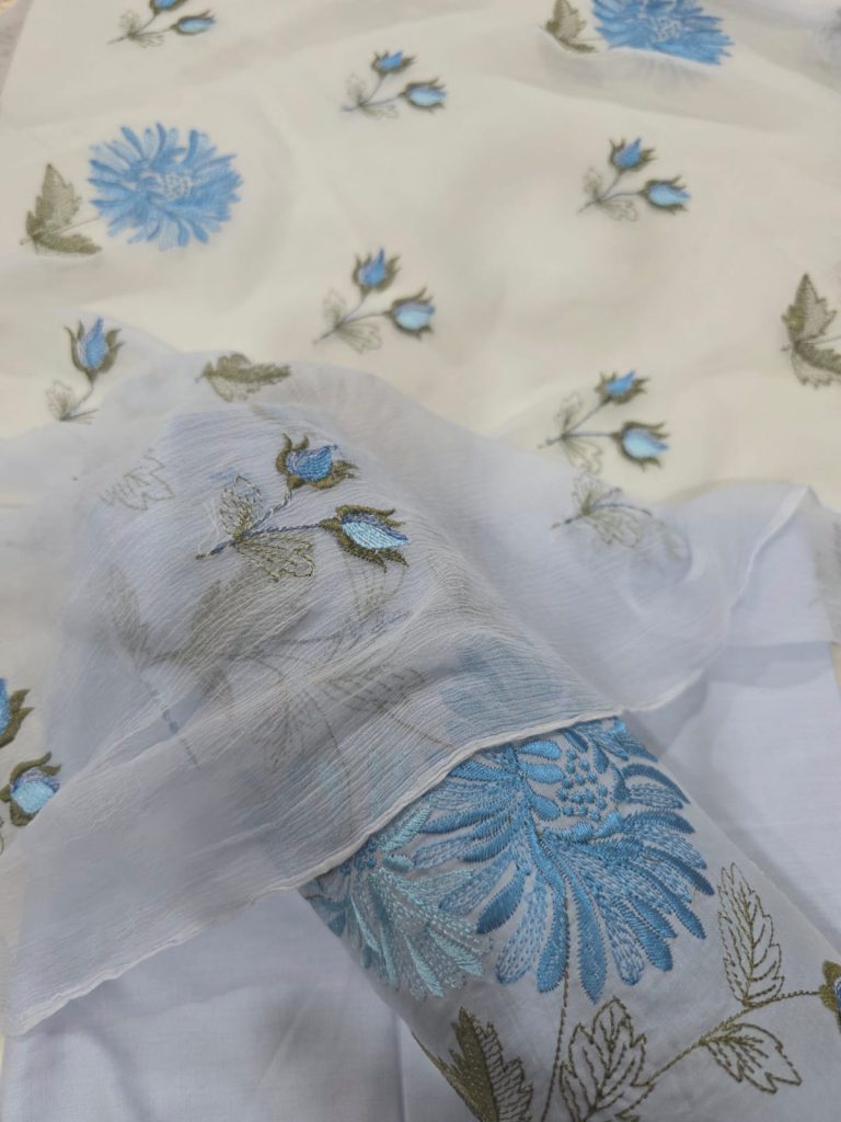 Bareeze 3 piece lawn suit