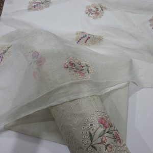 Bareeze 3 piece Embroided suit