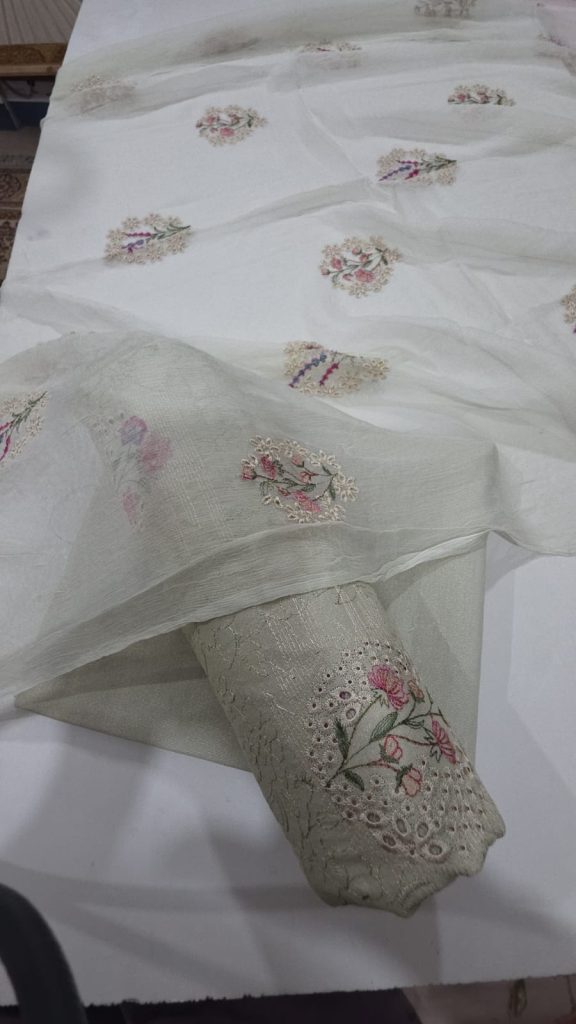 Bareeze 3 piece Embroided suit